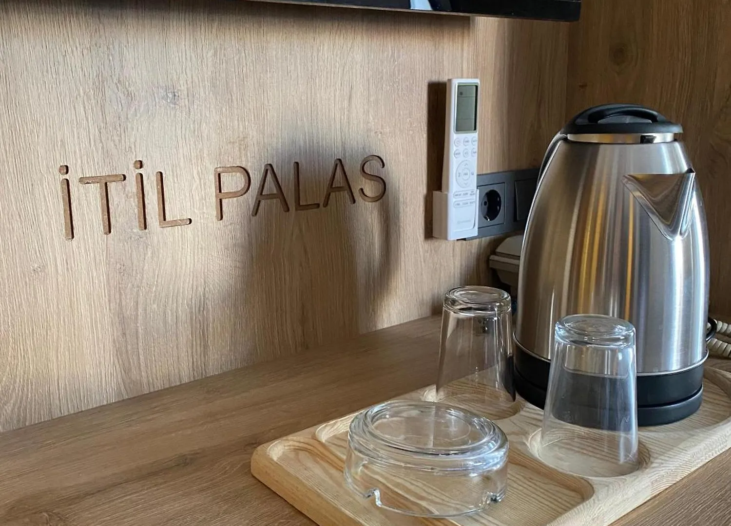 Itil Palas Uşak 2*,